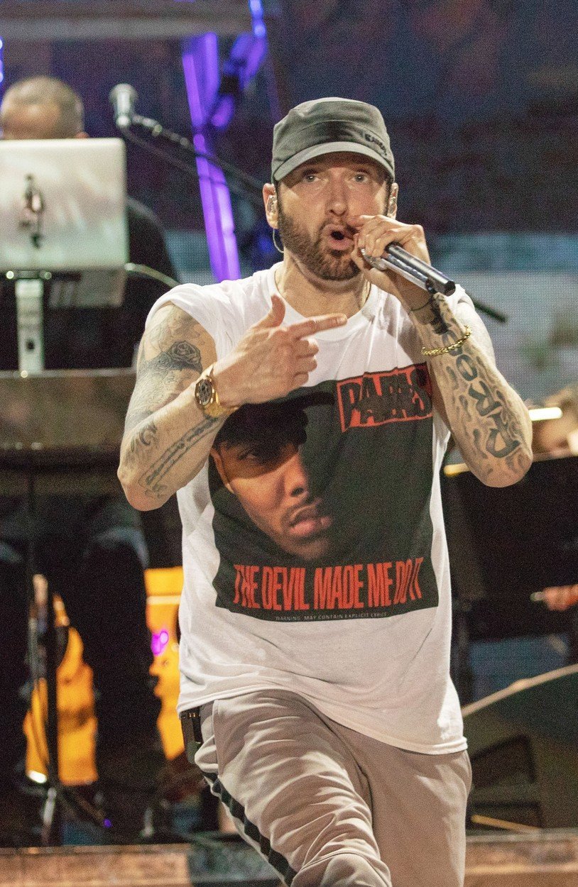 Americký rapper Eminem je synonymem pro slovo &#34;tetování&#34;.