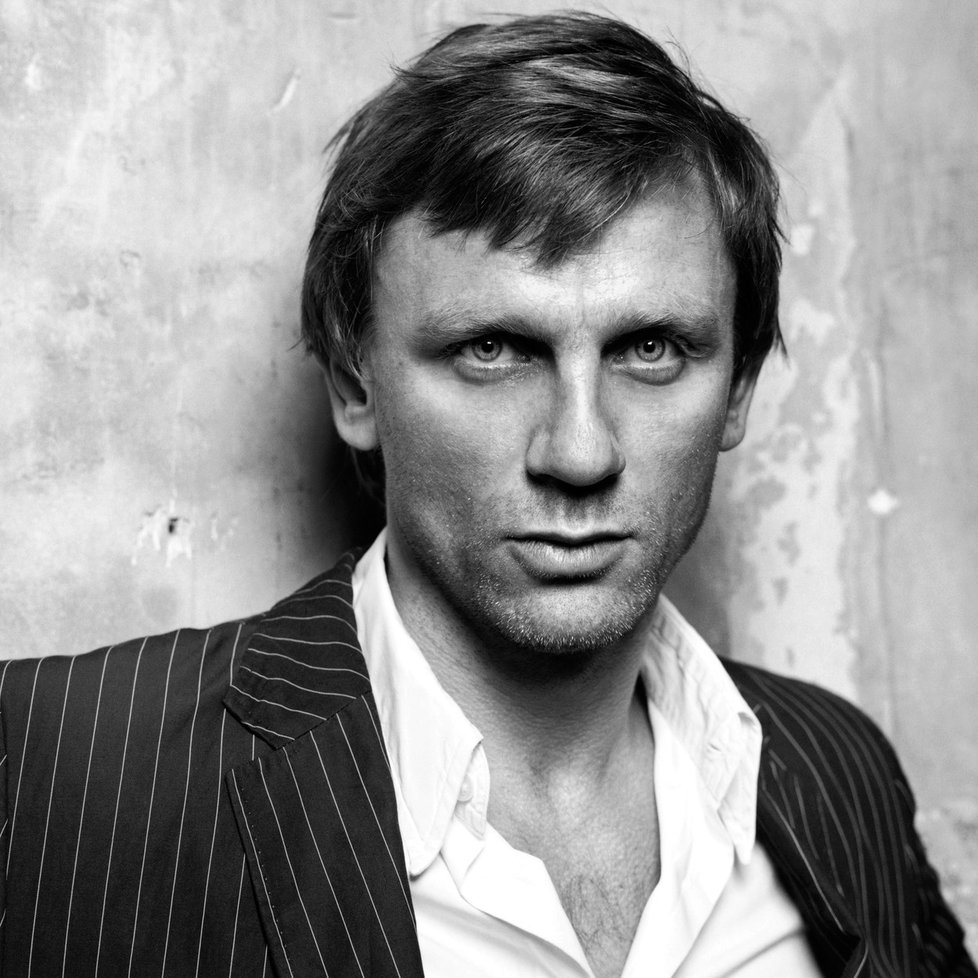 Daniel Craig