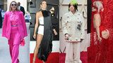 Módní tragédi(e) roku 2020: Růžový přízrak Céline Dion, holý zadek a trpaslík Billie Eilish!