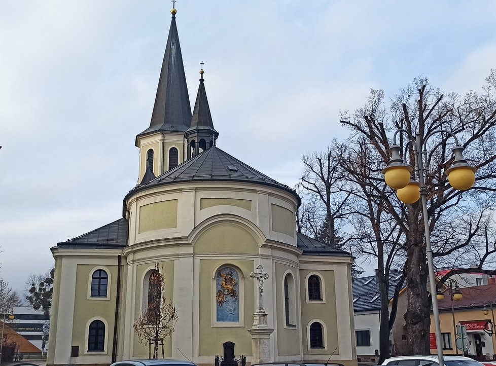 Kostel sv. Bartoloměje ve Frýdlantu nad Ostravicí, kde kněz Lukáš Engelmann působil.