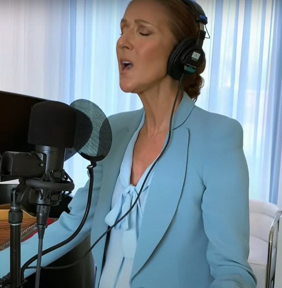 Celine Dion při online koncertu v době koronaviru