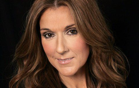 Zpěvačka Céline Dion představila řadu genderově neutrálního oblečení pro děti