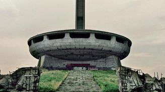 Buzludzha: Velké rudé UFO