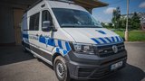 Bič na vařiče a dealery: Skrýše i drogy pomůže celníkům odhalit speciální auto, co všechno umí?