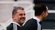 Ange Postecoglou na tréninku fotbalistů Celticu Glasgow před úvodním utkáním 3. předkola fotbalové Evropské ligy FK Jablonec - Celtic Glasgow