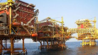Ruské loděnice získaly od Íránu kontrakt na ropné plošiny