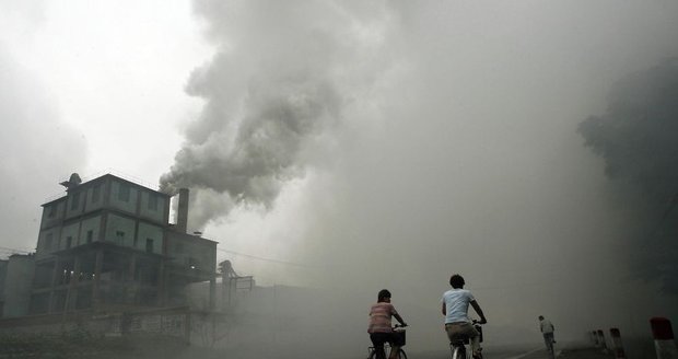 Znečištěný vzduch v Indii zkracuje 660 milionů životů o tři roky