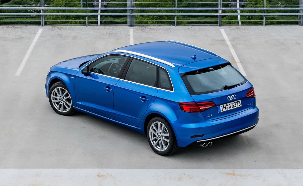 A3/S3: 2.0 TFSI/140 kW, 2.0 TFSI/228 kW, 2.5 TFSI/294 kW, 2.0 TDI/110 kW, 2.0 TDI/135 kW,  od 642 191 Kč