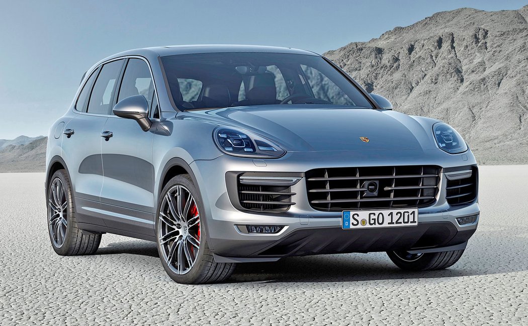 Cayenne: S/309 kW, GTS/324 kW, Turbo/382 kW, Turbo S/419 kW, S E-Hybrid/306 kW, Diesel/193 kW, S Diesel/283 kW, od 1 572 100 Kč