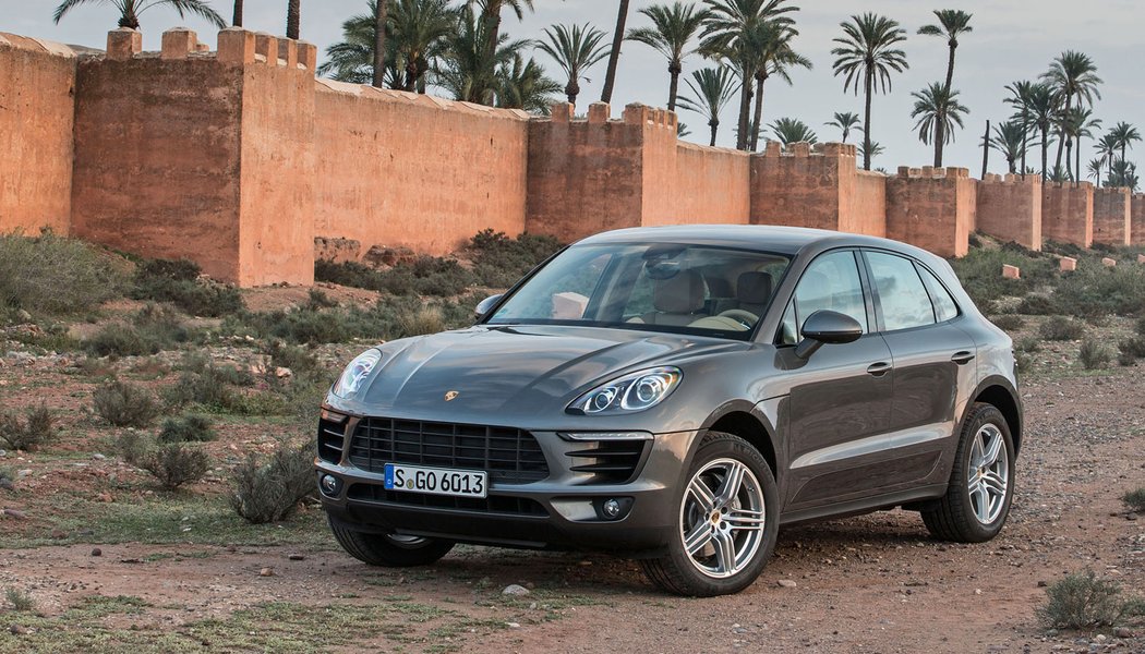 Macan: S/250 kW, GTS/265 kW, Turbo/294 kW, S Diesel/190 kW, od 1 382 500 Kč