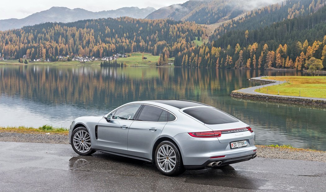 Panamera: 4/243 kW, 4S/324 kW, 4 E-Hybrid/340 kW, Turbo/404 kW, Turbo S E-Hybrid/500 kW, 4S Diesel/ 310 kW, od 2 093 500 Kč