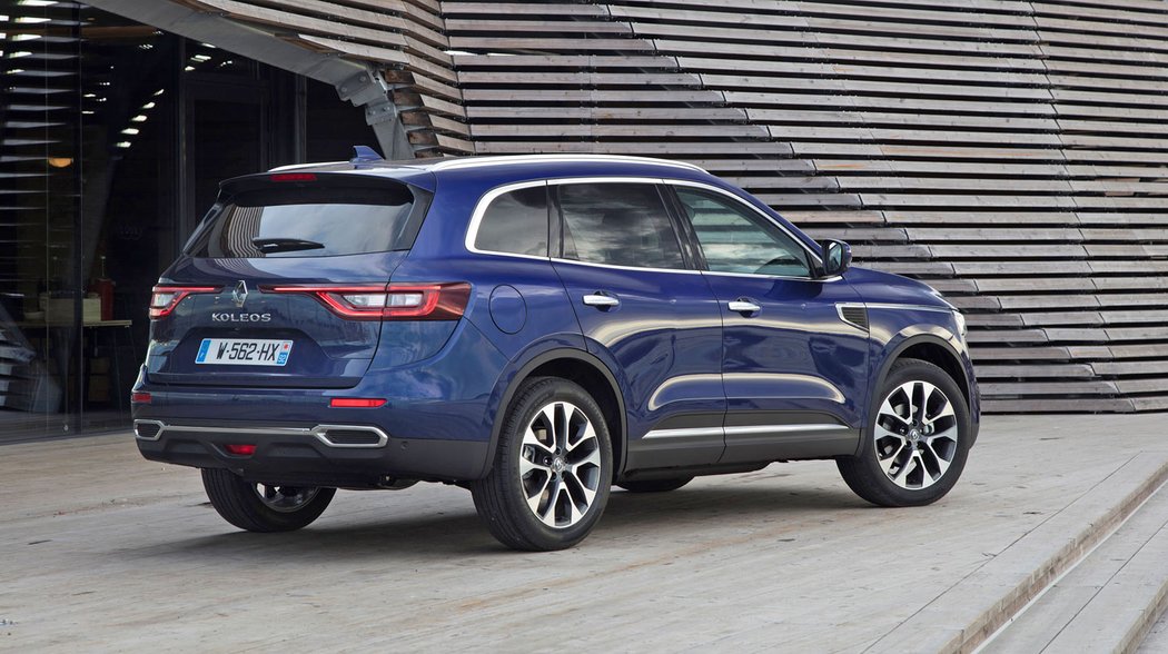 Koleos: 2.0 dCi/128 kW, od 671 421 Kč