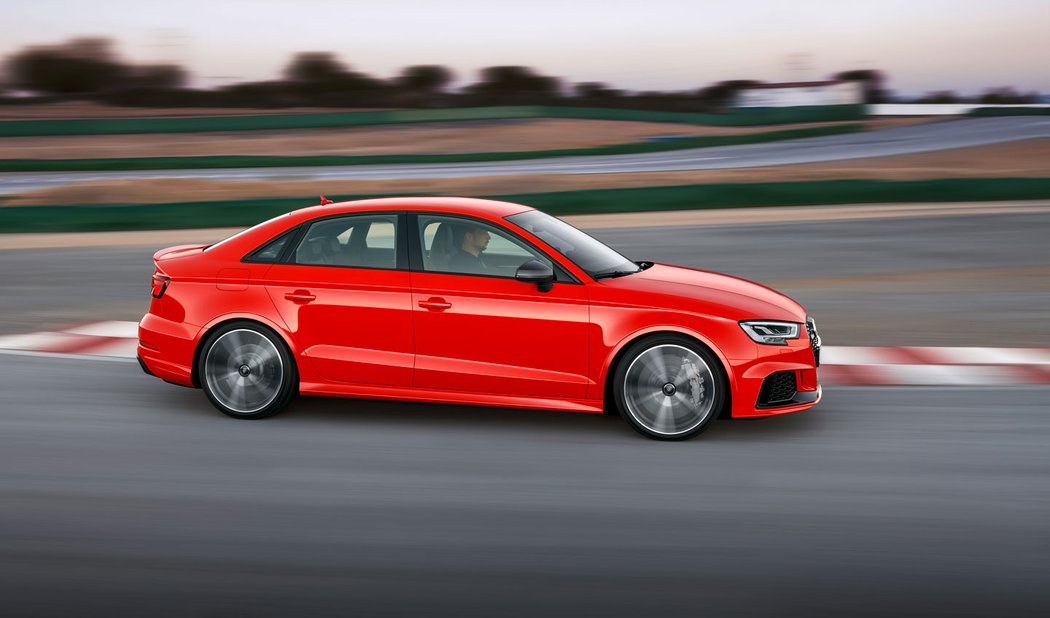 Audi RS 3 Sedan