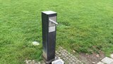 Rozpálená Praha: Radnice přidávají pítka i mlhoviště, čelí ale řádění vandalů