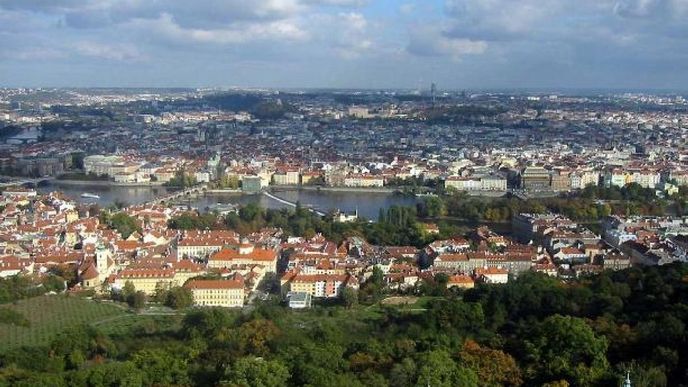 Ceny bytů v Praze půjdou kvůli povodním dolů