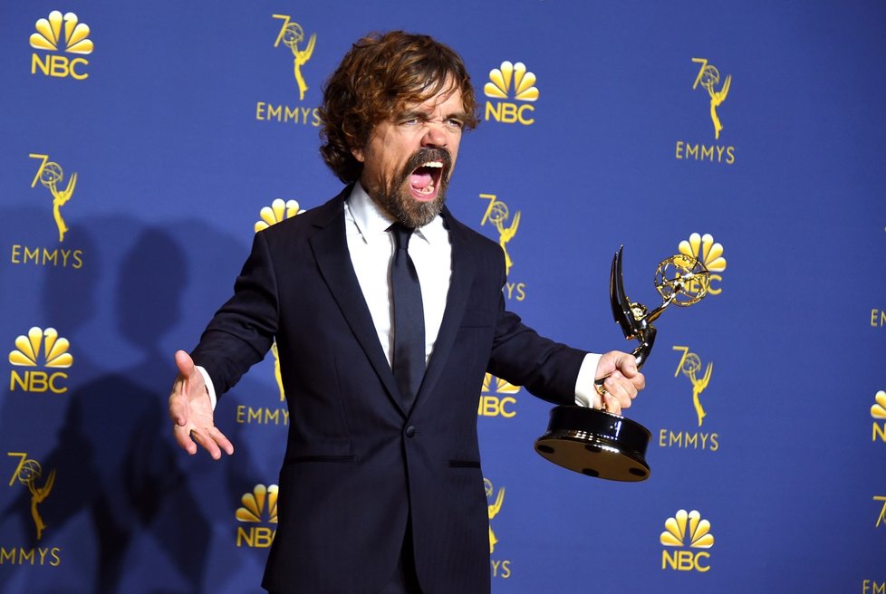 c  Peter Dinklage s cenou za Hru o trůny