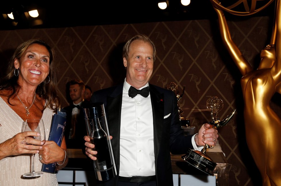 Ceny Emmy 2018:  Jeff Daniels vyhrál cenu za Godless.