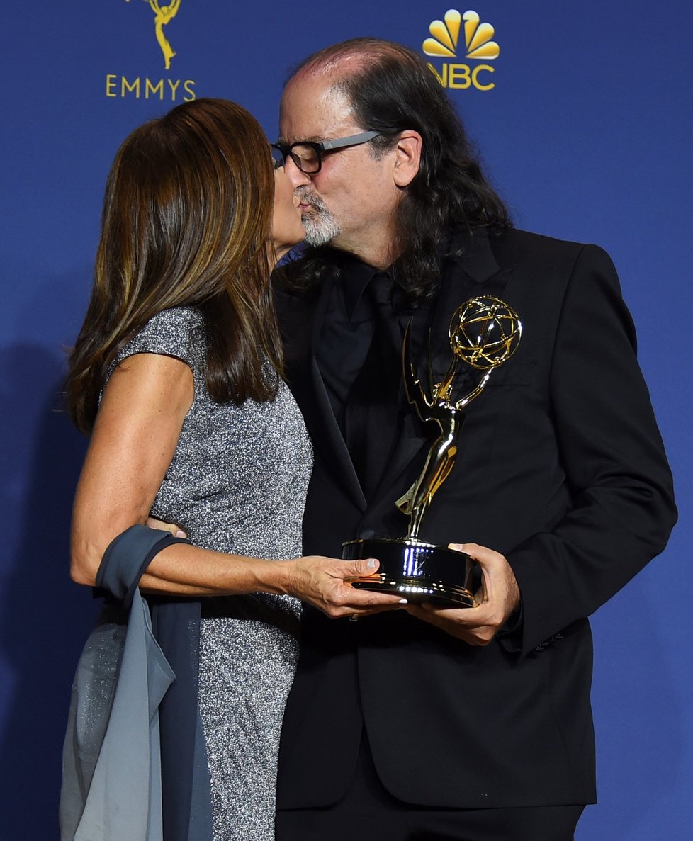 Ceny Emmy 2018:  Glenn Weiss požádal partnerku Jan Svendsen o ruku