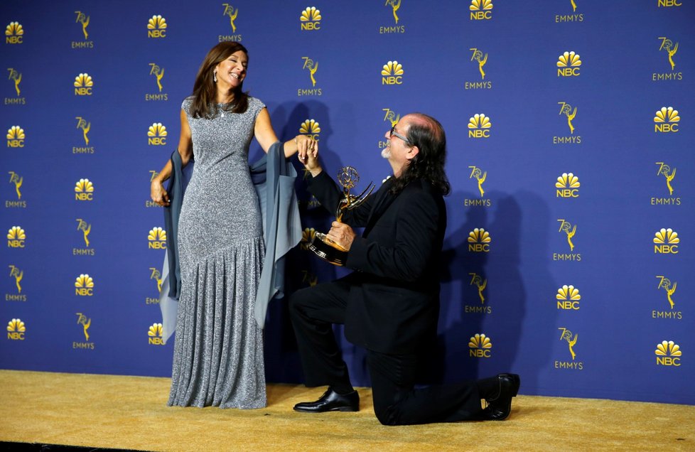 Ceny Emmy 2018:  Glenn Weiss požádal partnerku Jan Svendsen o ruku