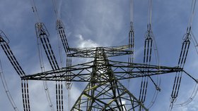 Poruchy v hlavní elektrické síti mohou způsobit blackout. (Ilustrační foto)