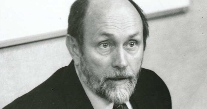 Ve věku 90 let zemřel někdejší náměstek ministra zdravotnictví, místopředseda České lékařské komory a dlouholetý primář nemocnice v České Lípě Miroslav Čerbák.