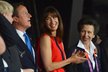 Britský premiér David Cameron s manželkou Samanthou a britskou princeznou Anne.