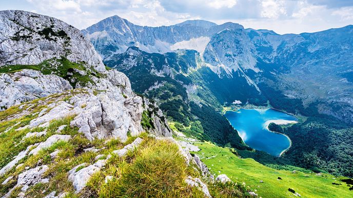 Jezero Trnovačko ve tvaru srdce Jezero Trnovačko ve tvaru srdce