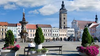 Černá věž: Historická dominanta Českých Budějovic vznikla již v 16. století