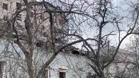 Následky postupu ruských vojsk v ukrajinském městě Černigov severně od Kyjeva