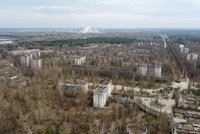 Přímo v Černobylu nejsou cizí osoby, Rusové zůstali v pásmu. Na inspekci dorazí šéf jaderné agentury