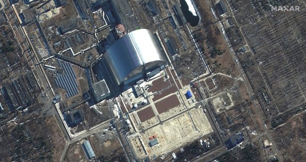 Úleva v Černobylu: Rusové po třech týdnech umožnili vyčerpané obsluze elektrárny vystřídání