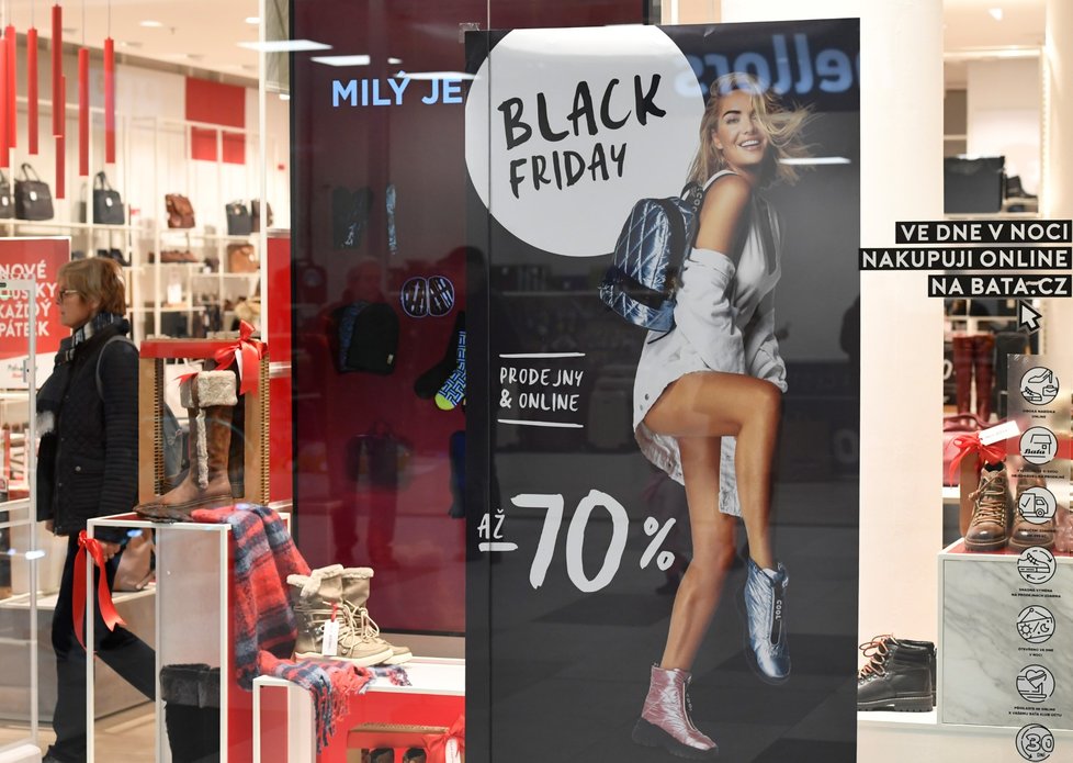 Black Friday zvýšil tržby obchodů o desítky procent.