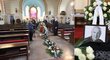 Poslední rozloučení s Otakarem Černým (†77) v kladenském kostele svatého Václava Poslední rozloučení s Otakarem Černým (†77) v kladenském kostele svatého Václava