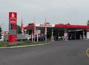 Současnou úroveň čerpacích stanic Benzina ukazuje například stanice v Příbrami – Nové Hospodě.