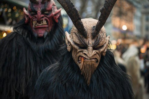 Strašidelný Krampuslauf. Čerti jsou jako živí