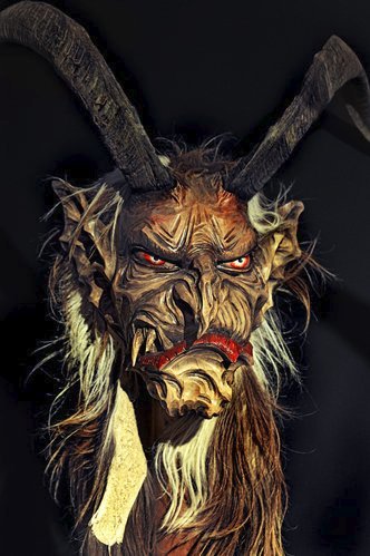 Strašidelný Krampuslauf. Čerti jsou jako živí