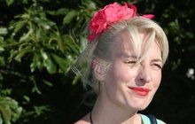 Módní sebevražda: Anna Polívková to přehnala a je z ní peroxidová blondýna!
