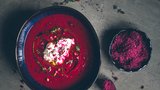 Krémová polévka z pečené červené řepy: Jednoduchá a plná vitaminů!