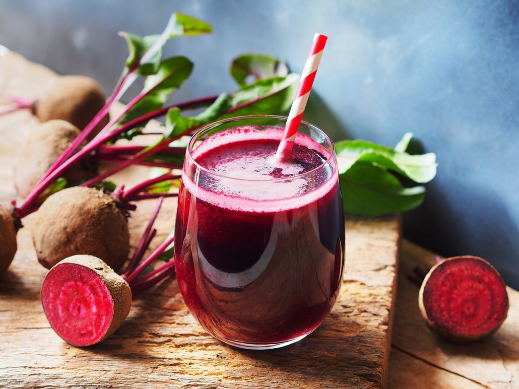 Smoothie z červené řepy dodá energii na celý den.