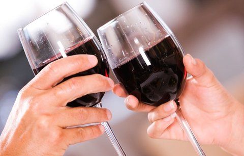 Kudy teče, tudy léčí: 9 dobrých důvodů, proč si dát sklenku vína