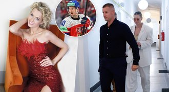 Hokejový šampion Roman Červenka: Tváří v tvář manželce u soudu! Definitivní rozvodová tečka? Hokejový šampion Roman Červenka: Tváří v tvář manželce u soudu! Definitivní rozvodová tečka?