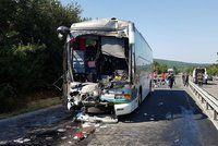 Svědkyně nehody autobusu s Čechy v Bulharsku: Všichni se snažili dostat raněné ven. Cestovka dělala, co mohla