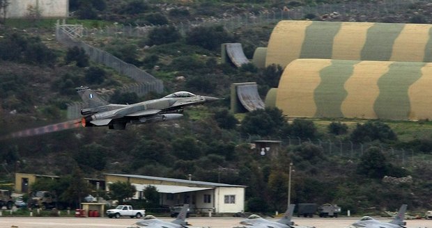 Češi fotili v Řecku vojenské objekty údajně kvůli tvorbě videohry