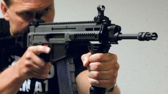 Boj s islamisty nahrává českým zbrojovkám, o jejich výrobky je rekordní zájem