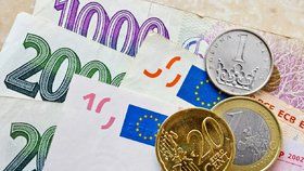 Koruna opět posílila vůči euru