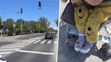 Drama v České Lípě: Šílený motorkář srazil na přechodu kočárek i s dítětem
