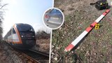 Řidička v České Lípě se zasekla na přejezdu: Tragédii zabránil strojvedoucí