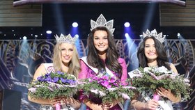 Česká Miss 2015: Vyhrála dívka se sexy mezírkou mezi zuby. Komu to slušelo a kdo byl úplně mimo?