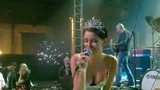 VIDEO s Miss: Katolička Válková a její ROCK!