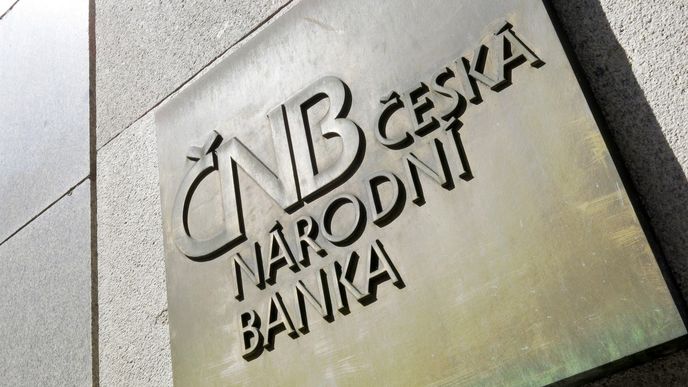 Česká národní banka loni vydělala 56 miliard korun, ale do státního rozpočtu je nedá